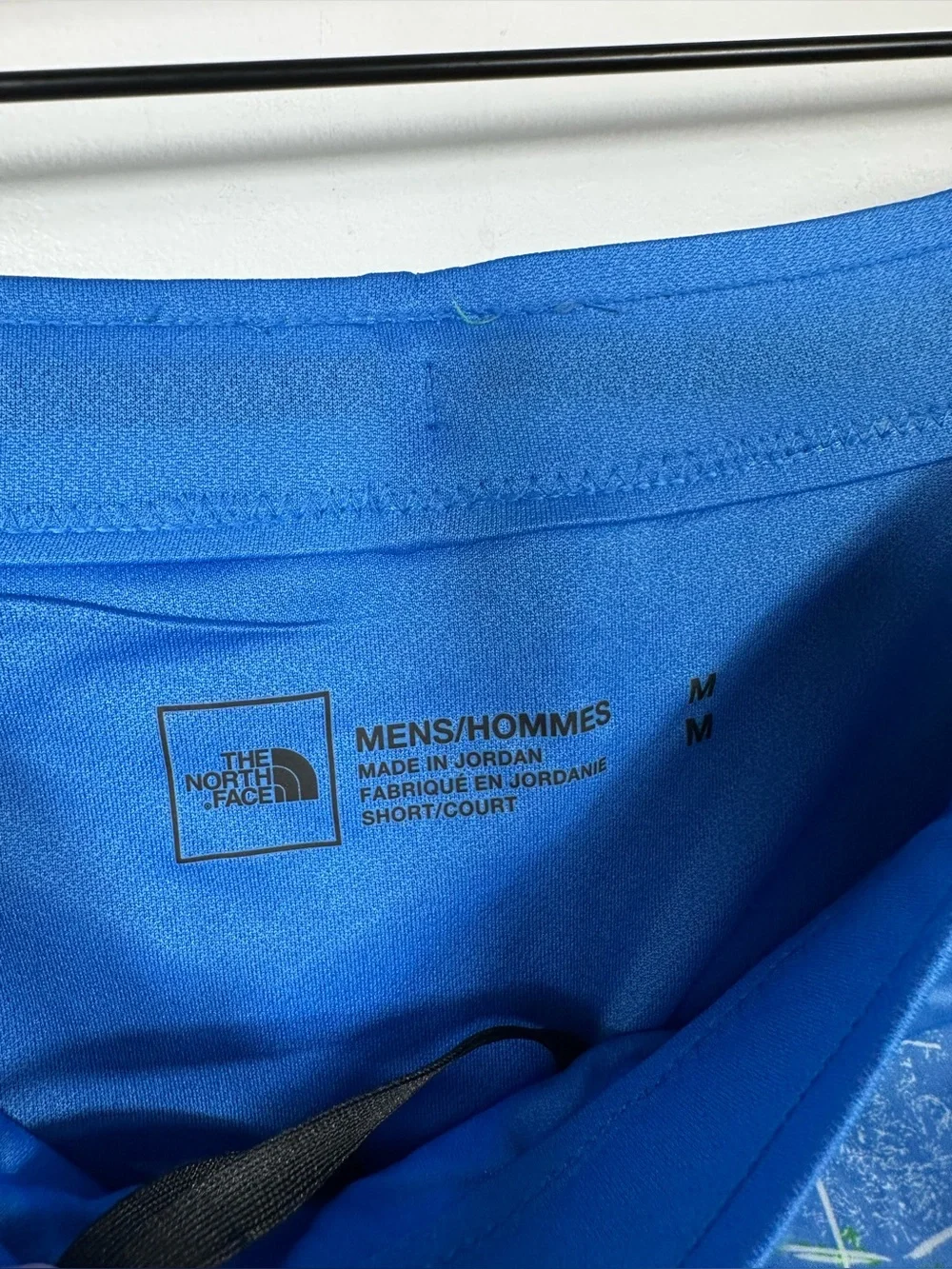 The North Face Running Shorts Blue‎ Green Print Men’s Size M Athletic Shorts